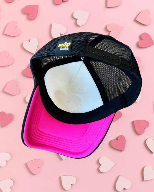 GLITTER HEART PATCH TRUCKER