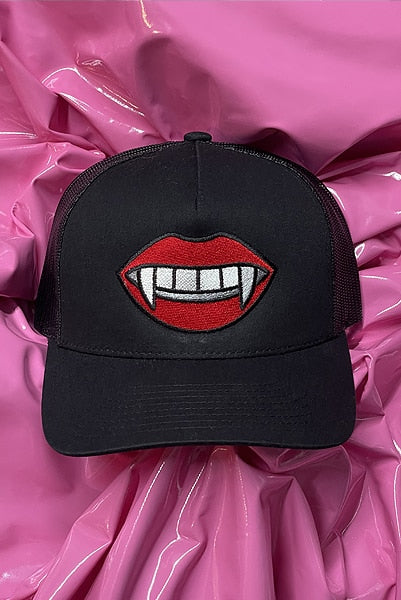 Fangs Trucker