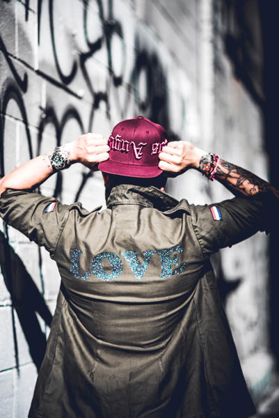 Monochrome Vertigo Los Angeles Times in Burgundy